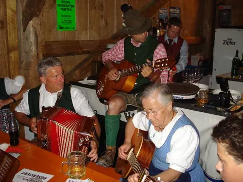 Volksmusik im Stadl