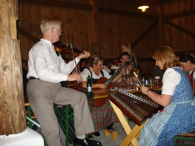 Musikanten bei Mei liabste Musi